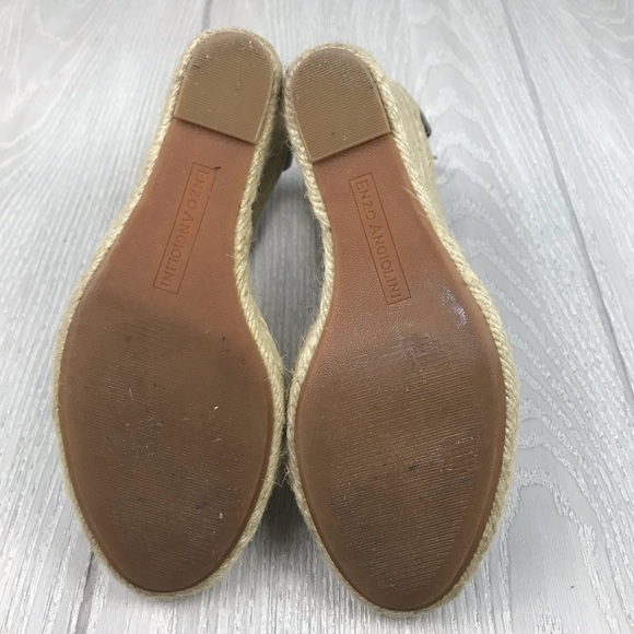 Enzo Angiolini silver and gold espadrilles shoes - Picture 8 of 8